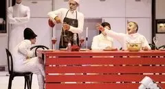 نزدیک به کالیگولا