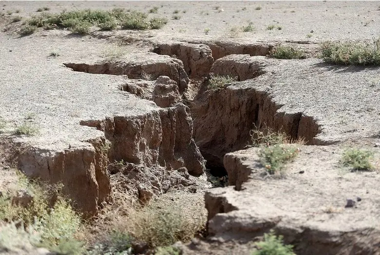 دشت ورامین در آستانه فروپاشی خاک