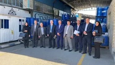 بازدید مدیران بانک سرمایه از کارخانه خورشید فناوران نفیس با هدف توسعه همکاری‌های بانکی
