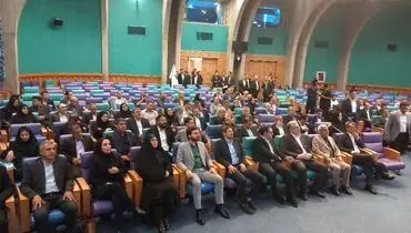 دومین نشست سراسری هم‌اندیشی تجارت خارجی کشور با حضور رئیس کل سازمان توسعه تجارت در اصفهان آغاز به کار کرد.