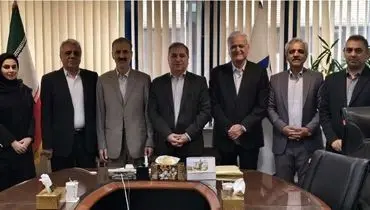 دیدار رئیس و اعضای هیأت‌مدیره خانه معدن خراسان رضوی با سرپرست «مجتمع فولاد خراسان»