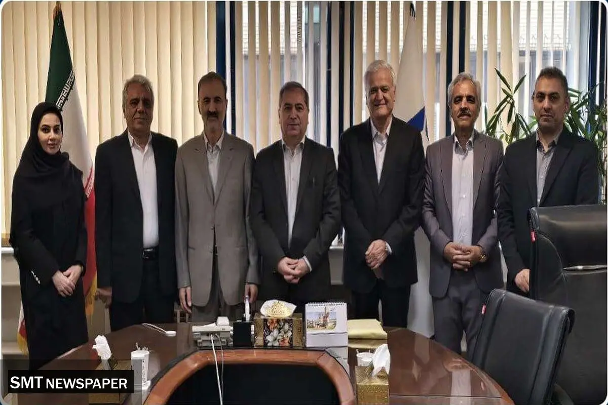 دیدار رئیس و اعضای هیأت‌مدیره خانه معدن خراسان رضوی با سرپرست «مجتمع فولاد خراسان»