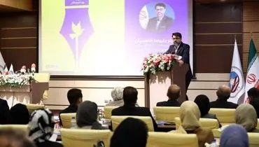 رسانه‌ها در جنگ روایت‌ها خوش درخشیدند/ دولت وفاق ملی خود را همراه و هم‌دل مردم می‌داند و با مردم صادق است/با یک جنگ تمام عیار رسانه‌ای روبرو هستیم/ لزوم جهاد تبیین در صنعت بیمه