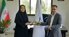 پتروشیمی ارومیه فیروزه ای شد
