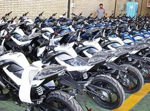 خریداران موتور سیکلت به تعمیر مدل‌های قدیمی روی آوردند