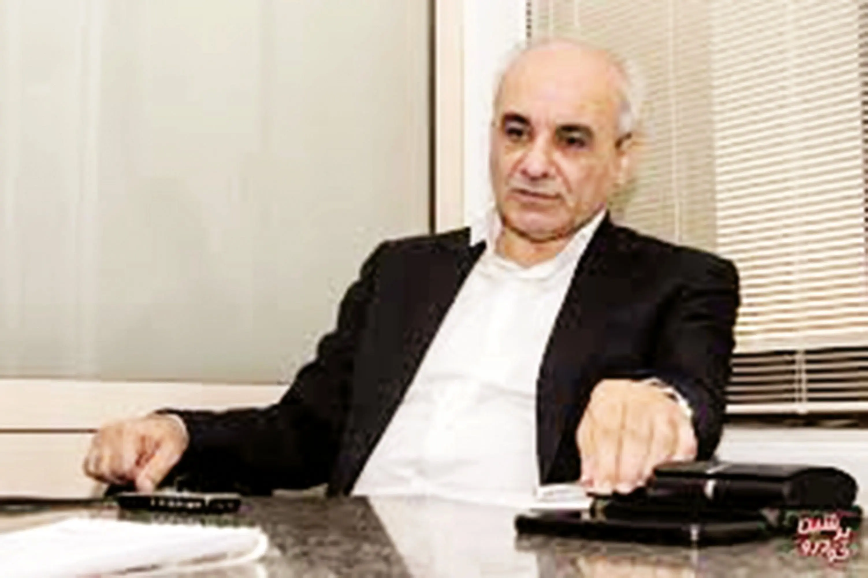 ی ۴
