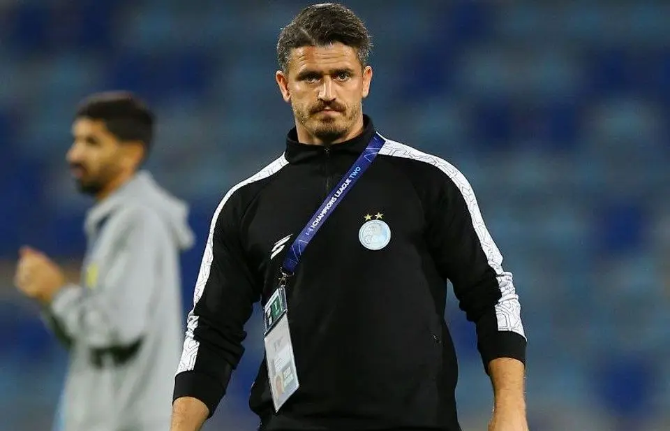 وریا غفوری هدایت تمرین امروز استقلال را برعهده گرفت