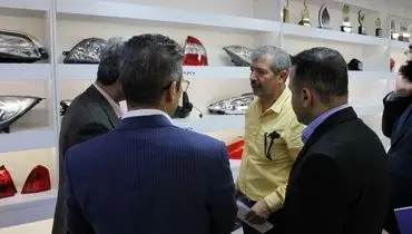بازدید هیات عالی‌رتبه بانک صادرات از گروه پژوهش صنعت مدرن