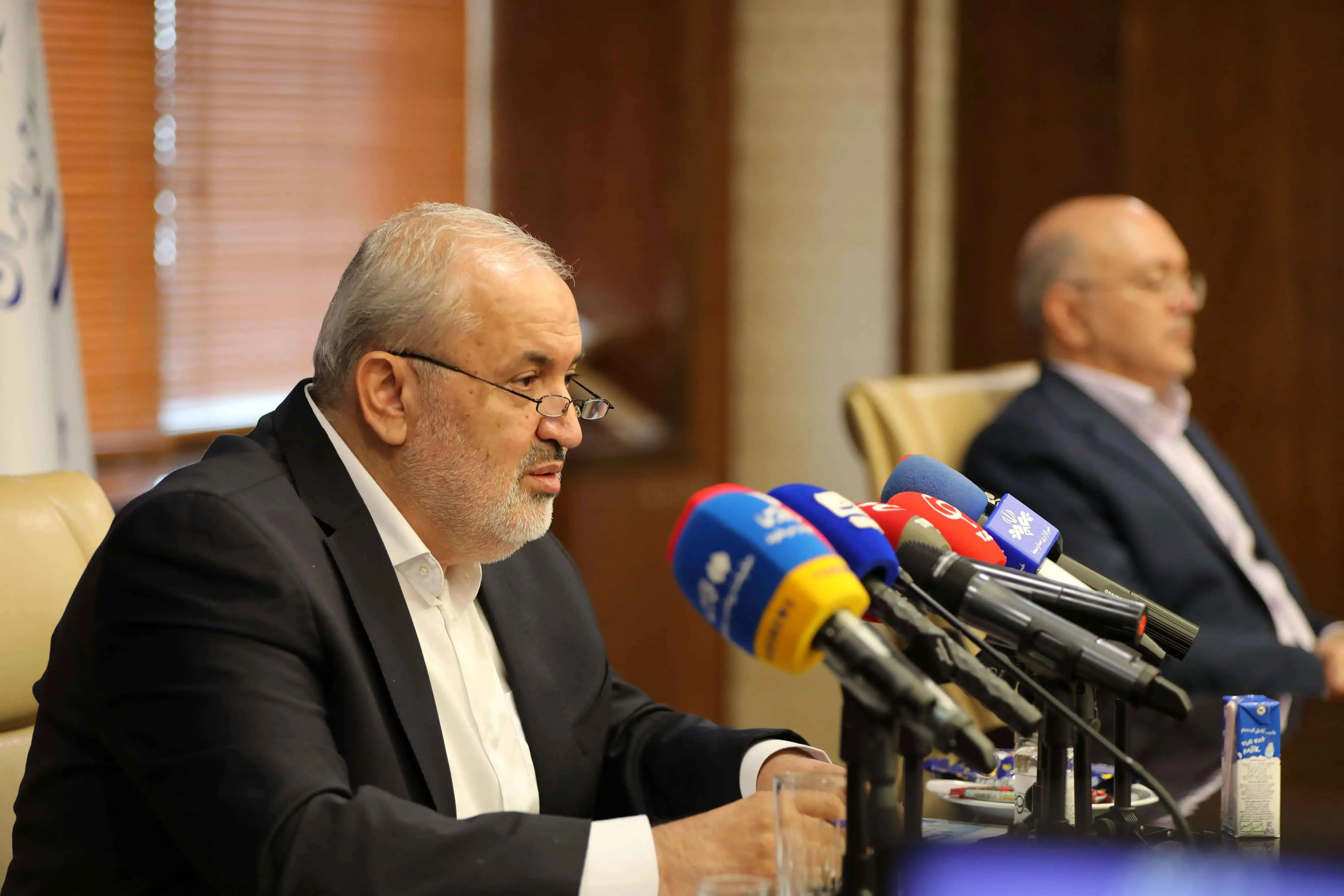 خدمت‌رسانی در هر شرایطی ادامه دارد