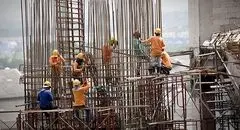 قطع یارانه استادکاران ساختمانی به دلیل تراکنش‌های بانکی بالا