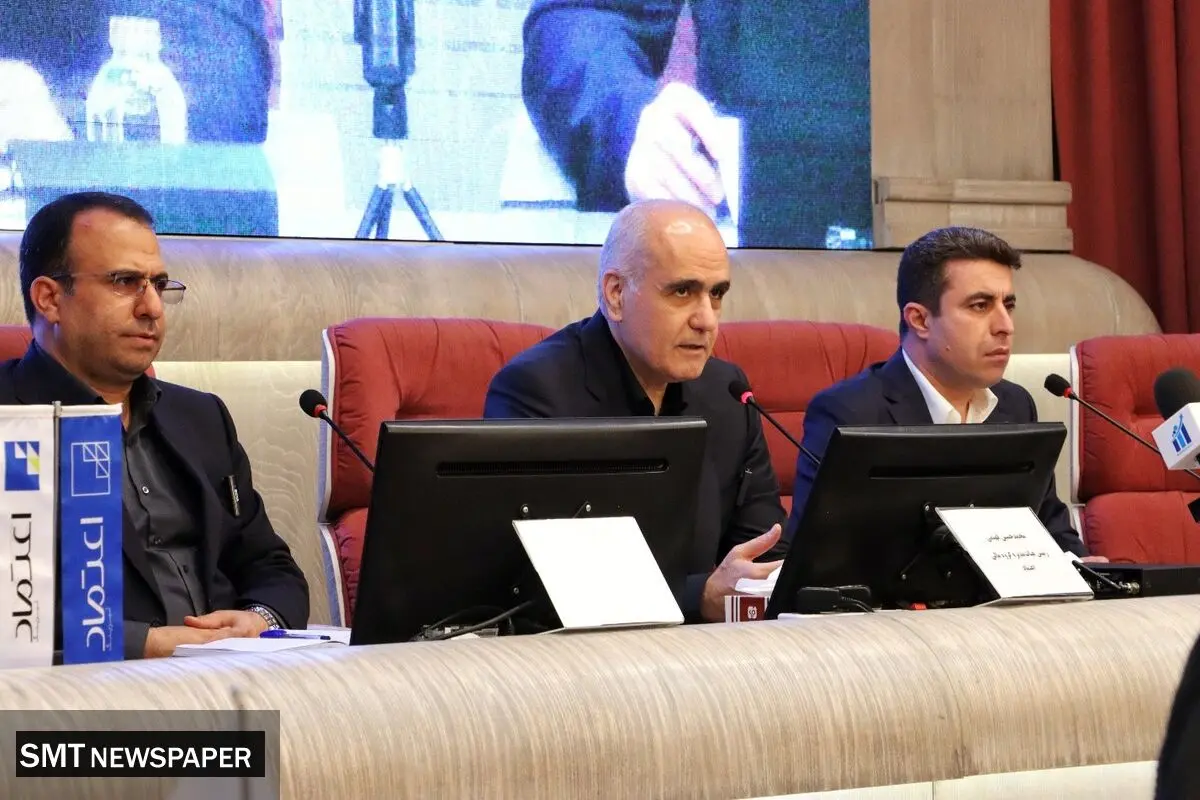 شرکت لیزینگ عصر اعتماد با سرمایه ۱۰۰۰ میلیارد تومان به بورس می‌آید


