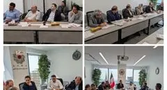 نشست هم‌اندیشی مدیران بازرگانی شرکت‌های عضو انجمن فولاد آلیاژی برگزار شد+ جزئیات