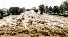 چرخه معیوب سیل، امداد، بازسازی