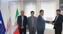 نخستین پروانه ۵ ساله مرکز کارآموزی جوارکارگاهی مرکز تحقیقات یزد صادر شد