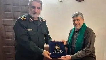 جانباز ۷۰ درصد با حضور رئیس و معاونان سازمان پیشکسوتان تقدیر شد
