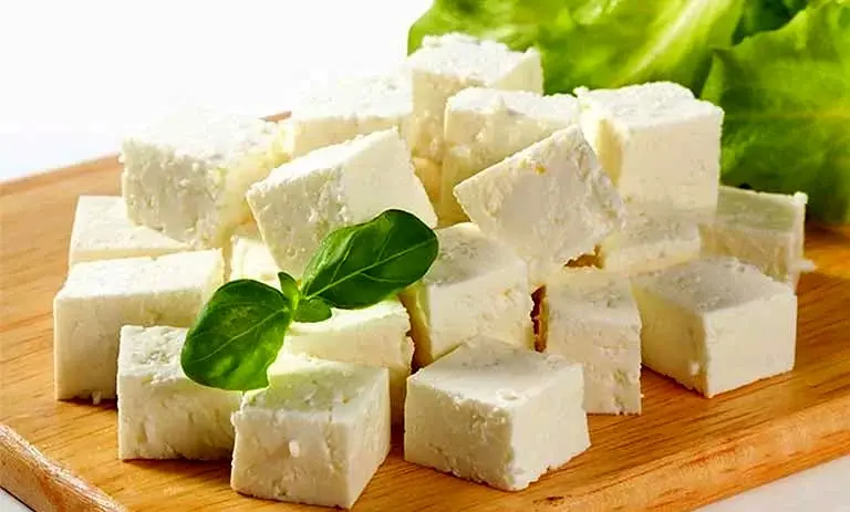 نوسان قیمت پنیر در مهرماه؛ افزایش چشمگیر در برخی برندها