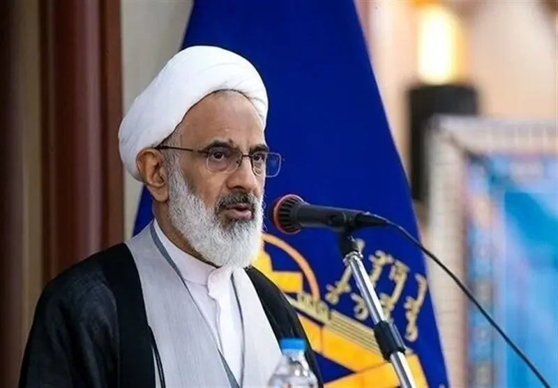 حاجی‌صادقی: دشمن منتظر شگفتانه‌هایی باشد که نه دیده و نه شنیده است