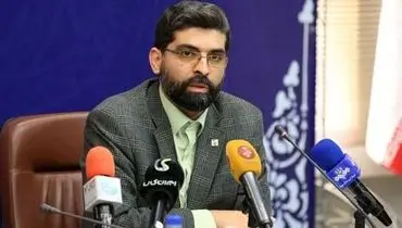 عرضه خودرو در بورس کالا موجب گرانی و آسیب به مصرف‌کننده می‌شود