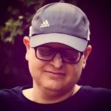 احسان صدیقی مستندساز برگزیده درگذشت 