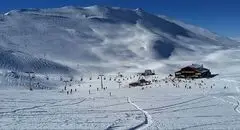 بارش اولین برف پاییزی در ارتفاعات تهران +‌ فیلم 