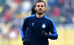 جدایی مدافع آبی پوش قطعی شد