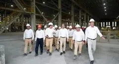 بازدید مدیرعامل از واحدهای تولیدی مجتمع صنایع آلومینیوم جنوب ؛ تجلیل از کارگران سختکوش و تأکید بر نوآوری و پویایی در مسیر تولید