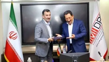 پیام تبریک مهدی زحمتکش مدیرعامل مجتمع صنایع آلومینیوم جنوب به دکتر سمیعی نژاد