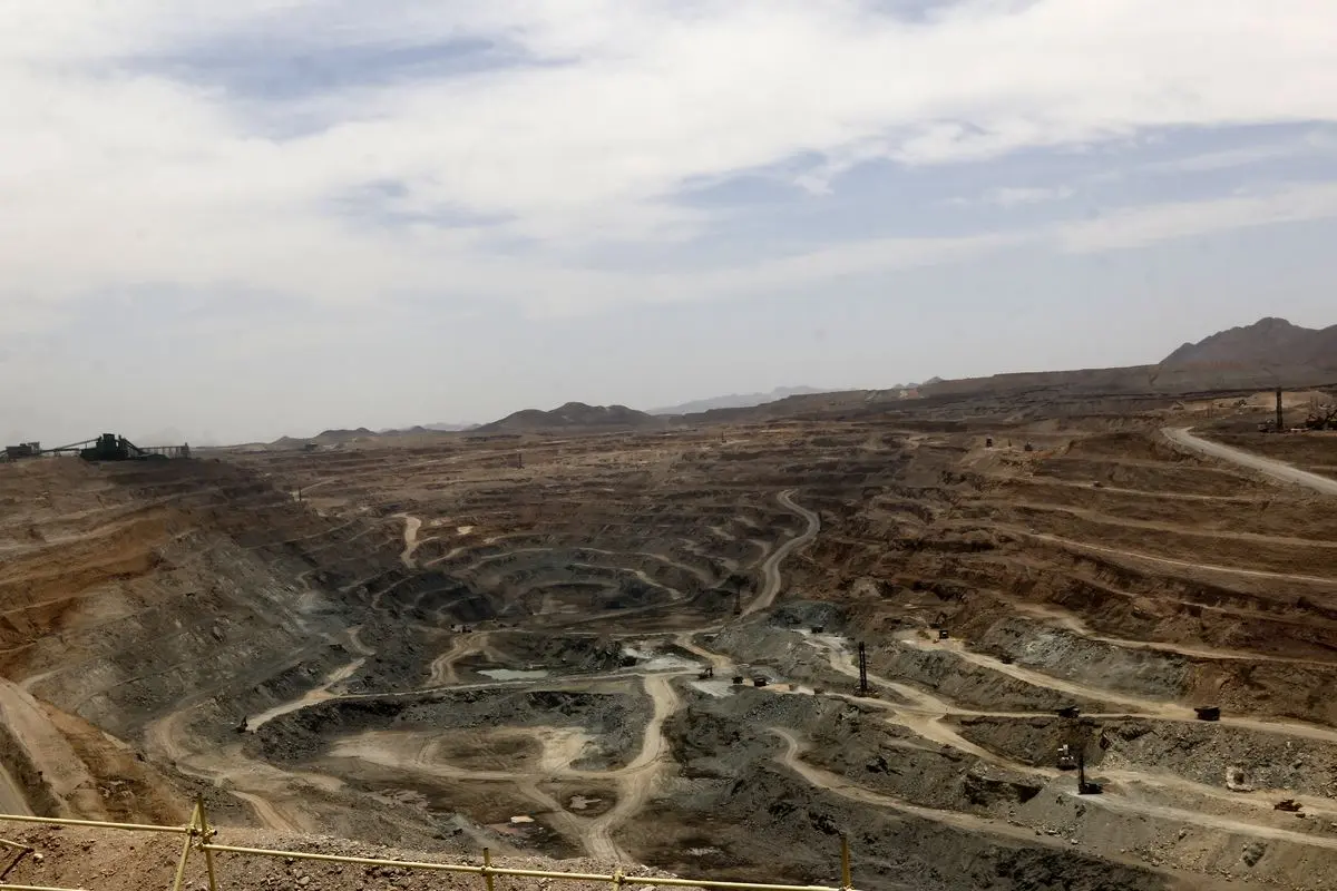 لزوم تعامل میان معدن و محیطزیست