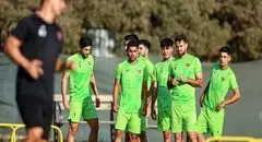 کیت تمرینی پرسپولیس با نماد شهباز هخامنشی رونمایی شد