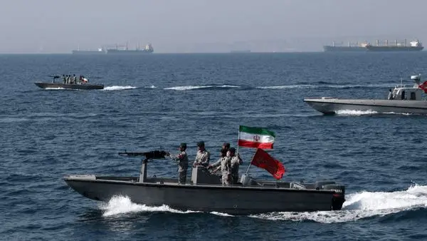 تهران از قواعد جدید جهان در تنگه هرمز رونمایی می‌کند