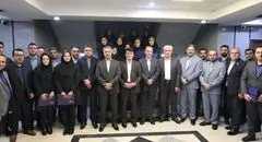 تقدیر از همکاران نمونه بانک سرمایه با تأکید بر نقش سرمایه انسانی در پیشبرد برنامه احیا