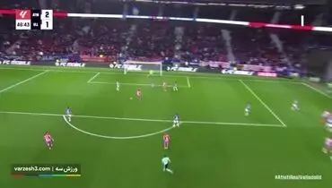  خلاصه بازی اسطوره های بارسلونا 2-2 رئال مادرید + فیلم