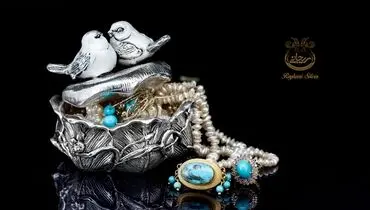 راهنمای خرید نقره برای هدیه | از زیورآلات تا ظروف لوکس