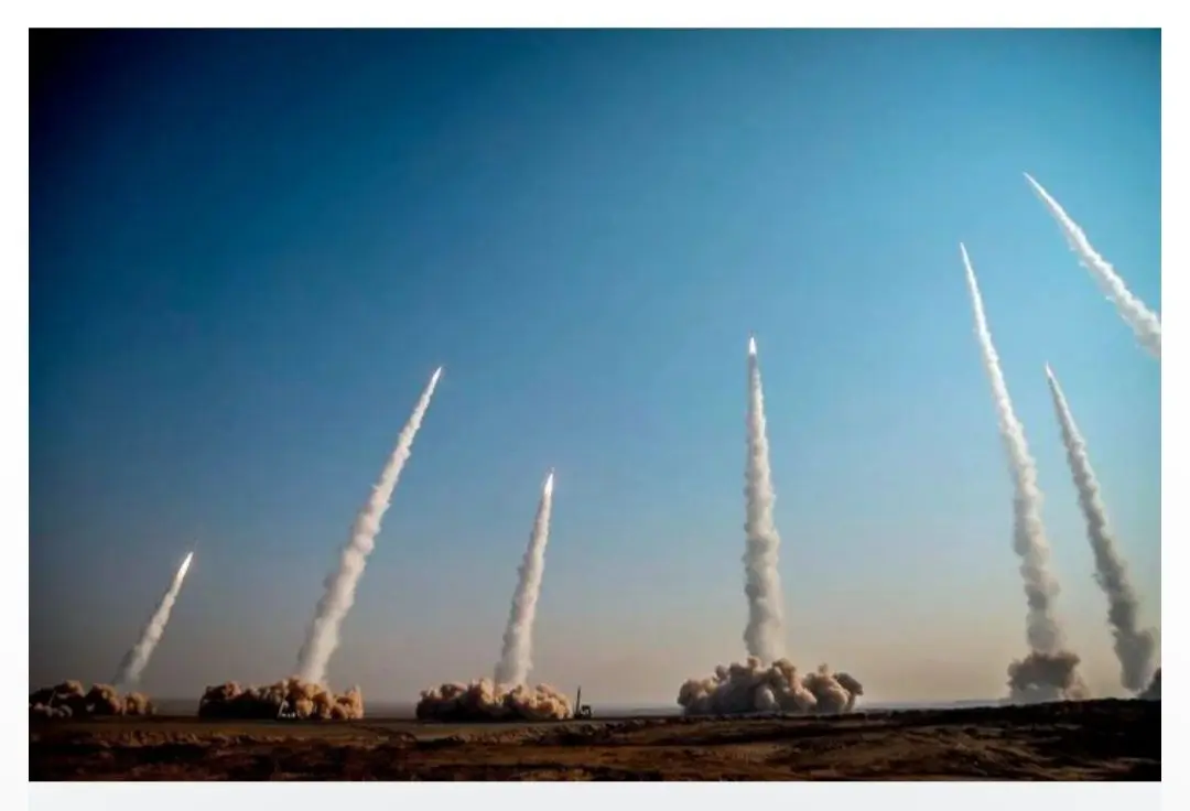 شلیک سومین موج موشک‌های ایران به مرکز اسرائیل