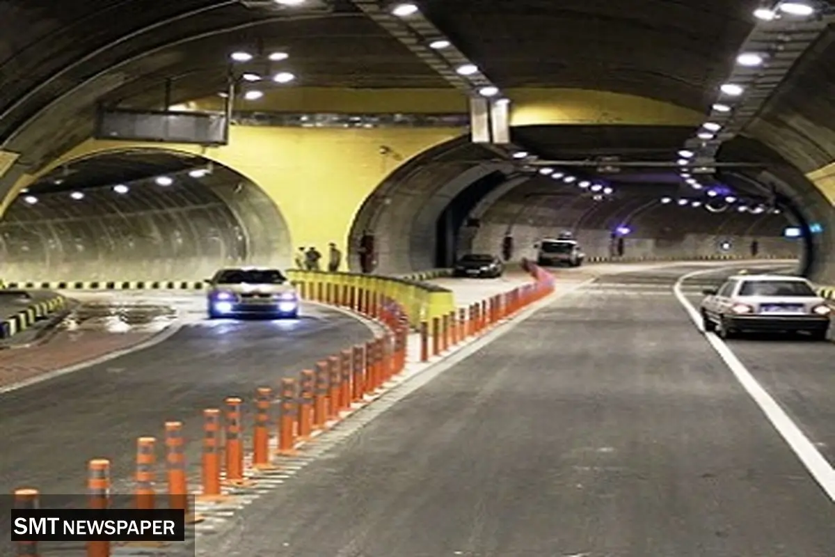 مسدود شدن مسیر شرق به غرب تونل نیایش و پل صدر امشب