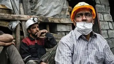 دستمزد کارگران ایرانی نصف شد