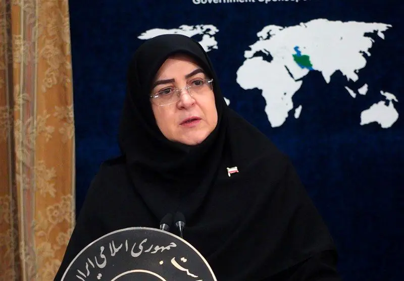 مهاجرانی: هیچ کمبودی در کالا، بنزین و دارو نداریم