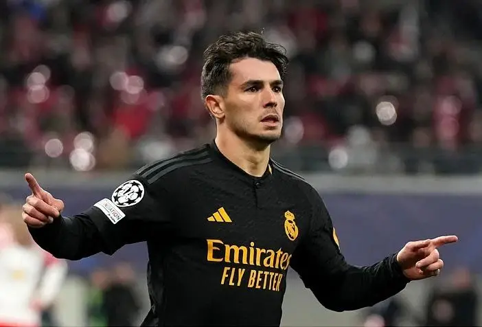 ستاره رئال اردوی این تیم را ترک کرد 